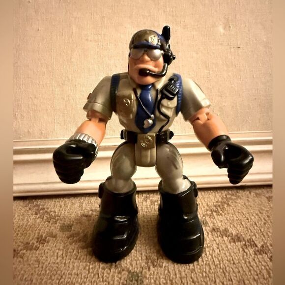 Fisher Price Rescue Hero’s 2001 action figure policeman Mattel - Picture 1 of 3